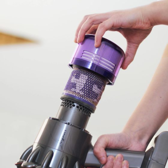 how to clean dyson v11 filter