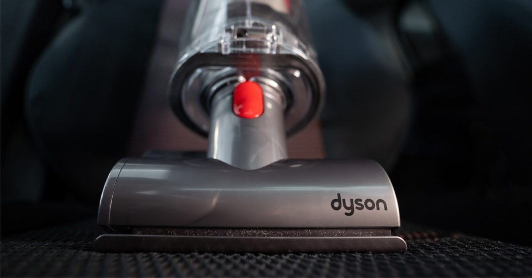 Close Up of The Mini Motorhead of Dyson Cyclone V10