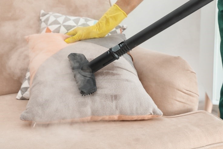 Cleaning Dirty Sofa Pillow with Steam